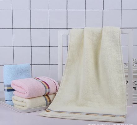 Toalhas de algodão absorvente personalizáveis para todas as idades em casa e hotéis Logotipo personalizado