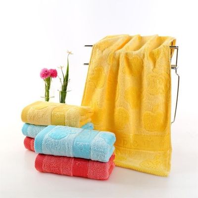Alcançar a máxima absorção com o nosso padrão Jacquard Fibra de madeira escura Adult Large Towel