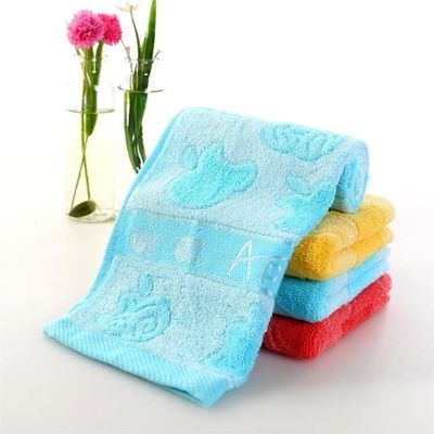 Alcançar a máxima absorção com o nosso padrão Jacquard Fibra de madeira escura Adult Large Towel
