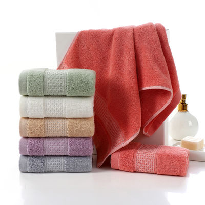 Toalhas de seda de ouro escuro de impressão animal perfeitas para todas as idades absorvente e de secagem rápida