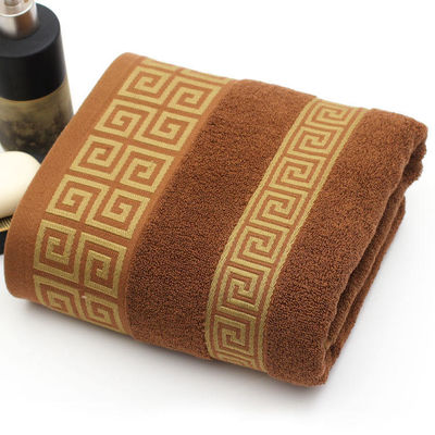 Hotel personalizado 32S Toalha de banho de algodão puro com alta absorção e design Jacquard