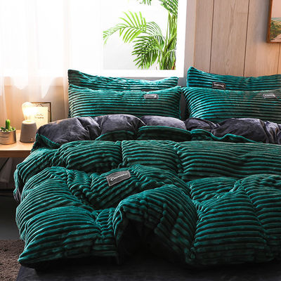 Queen/King Size Fleece Velvet Duvet Cover Set de roupa de cama com lençol de inverno e padrão impresso