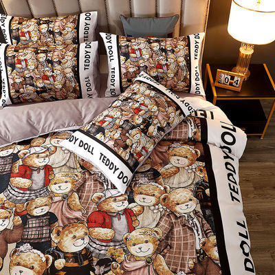 Cartoon Style 2023 Lençóis de cama de bebê Set de roupa de cama para crianças feita de tecido 100% poliéster