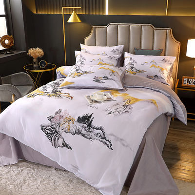 Conjunto de roupas de cama de berço de bebê inspirado na natureza com materiais sustentáveis e cortinas correspondentes