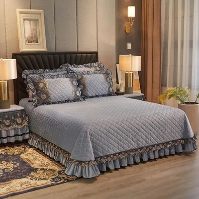 Limpação de roupa de cama europeia de inverno Conjunto de bordados de luxo Folha de renda Capa de saia de cama