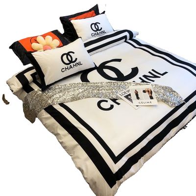 4 em 1 Set de roupas de cama de tamanho branco Satin Suave como seda Densidade de tecido de poliéster