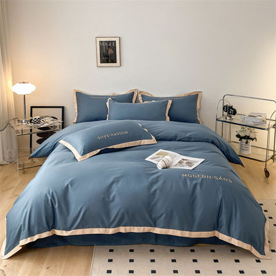2023 Estilo Grau A 100% Algodão 4pcs Set de roupa de cama com processo de combinação de canto bordado