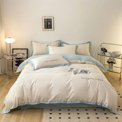 2023 Estilo Grau A 100% Algodão 4pcs Set de roupa de cama com processo de combinação de canto bordado