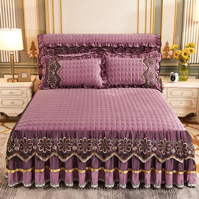 Setes de roupas de cama de hotel de fibra de poliéster Plantas florais preenchidas Capa de cama impressa Toalhas de saia 3pcs Set de cobertor de cama