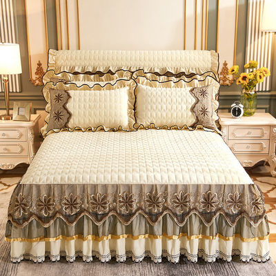 Setes de roupas de cama de hotel de fibra de poliéster Plantas florais preenchidas Capa de cama impressa Toalhas de saia 3pcs Set de cobertor de cama