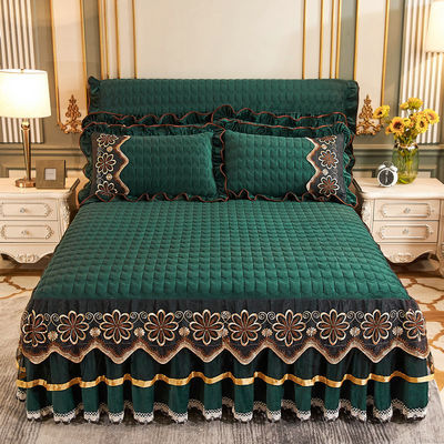 Setes de roupas de cama de hotel de fibra de poliéster Plantas florais preenchidas Capa de cama impressa Toalhas de saia 3pcs Set de cobertor de cama
