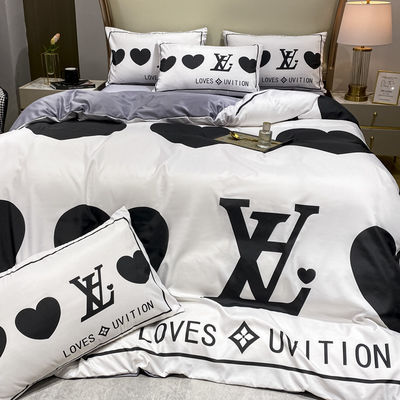 2023 Modern Polyester Heart Sheet Set para Luxury Bedding Quilts Duvet Cover