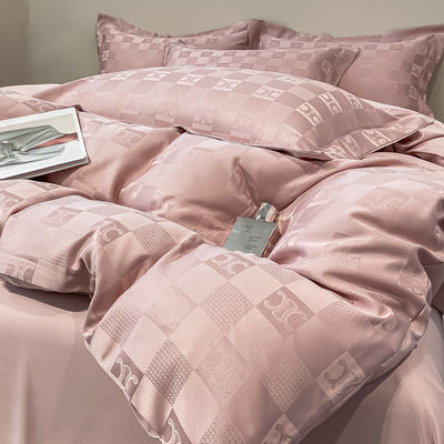 Kit de Casamento de Quatro Peças Ligeiro Luxo Satin Jacquard 4 Peças Set de Roupas para o Seu Quarto