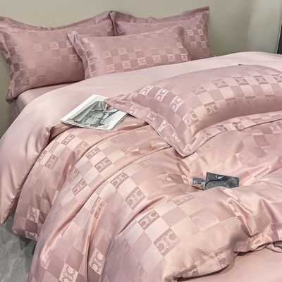 Kit de Casamento de Quatro Peças Ligeiro Luxo Satin Jacquard 4 Peças Set de Roupas para o Seu Quarto
