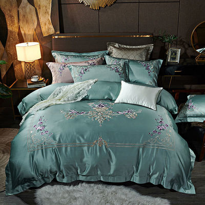 Luxo estilo europeu Satin Silk Set de roupa de cama de hotel com design Jacquard requintado