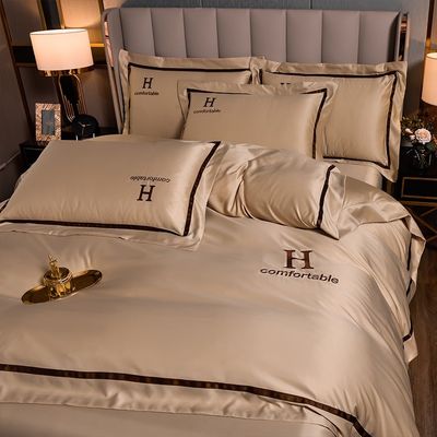 Hotel Casamento Vermelho Aconchegante Cinzento de Cor Sólida Bordado Anos 60 Seda Lavada Quatro Peças Set de Roupa