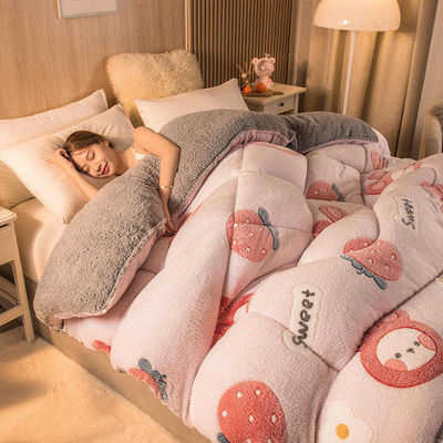 Quilt de lã de cordeiro espessado de fibras químicas moles Quilt de cama com tamanho personalizado