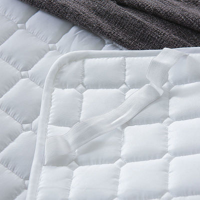Protector de colchão antiderrapante para hotel de design simples e elegante Lava-máquina