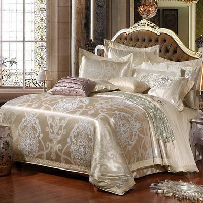 Set de roupas de cama de algodão de estilo europeu 3 4 6 7 peças de lençol satinado