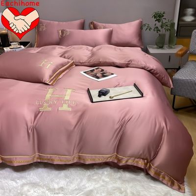 Seal quente customizado H bordado de seda lavada quatro peças de roupa de cama para todas as estações