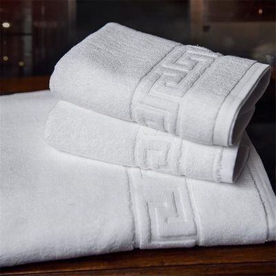 Comfort Hotel Luxury Jacquard Toalha de banho branco 100% algodão Toalha de praia grande para OEM