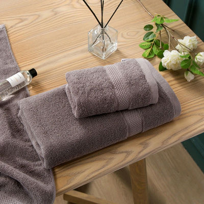 Hotel 5 estrelas 100% de algodão Face Spa Hand Bath Towel Sets com logotipo personalizado e cor sólida