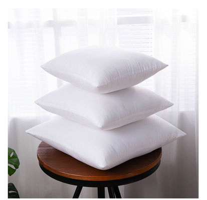 Logotipo personalizado aceito Impressão floral de roupa de cama para almofadas decorativas interiores de hotéis