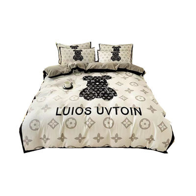 Cores personalizadas 4pcs 100% poliéster lençóis de cama de urso branco para hotel casa de bebê